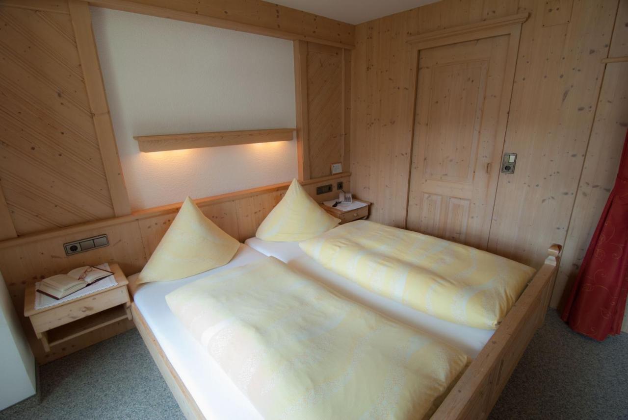 Appartement Pension Strolz 比荷巴赫 外观 照片