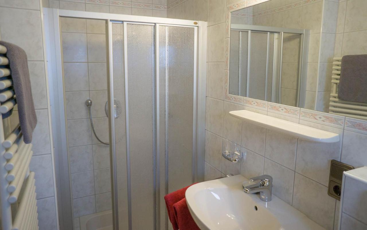 Appartement Pension Strolz 比荷巴赫 外观 照片
